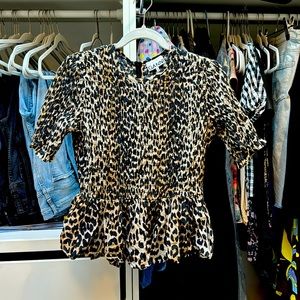 Gianni gathered cheetah print peplum shirt size 8. (EU 40)